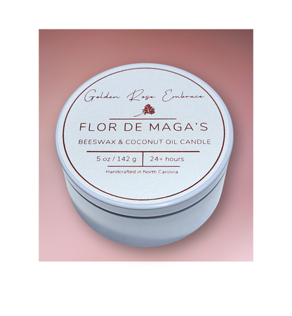 Flor de Maga's 5oz Beeswax Candle. 
White Tin, Woodwick.
Notes of Apple, Pineapple, Peach, Red Fruits, Dewy Green, Ozone, Hibiscus, Jasmine, Cyclamen, Coconut, Caramelized Sugar, Musk. Experience the tropical island vibes of hibiscus, jasmine, apple, pineapple, sugar, and coconut complemented by a touch of musk. . Custom beeswax candle blended with organic coconut oil and fragrances infused with clean nontoxic fragrance and natural essential oils. 