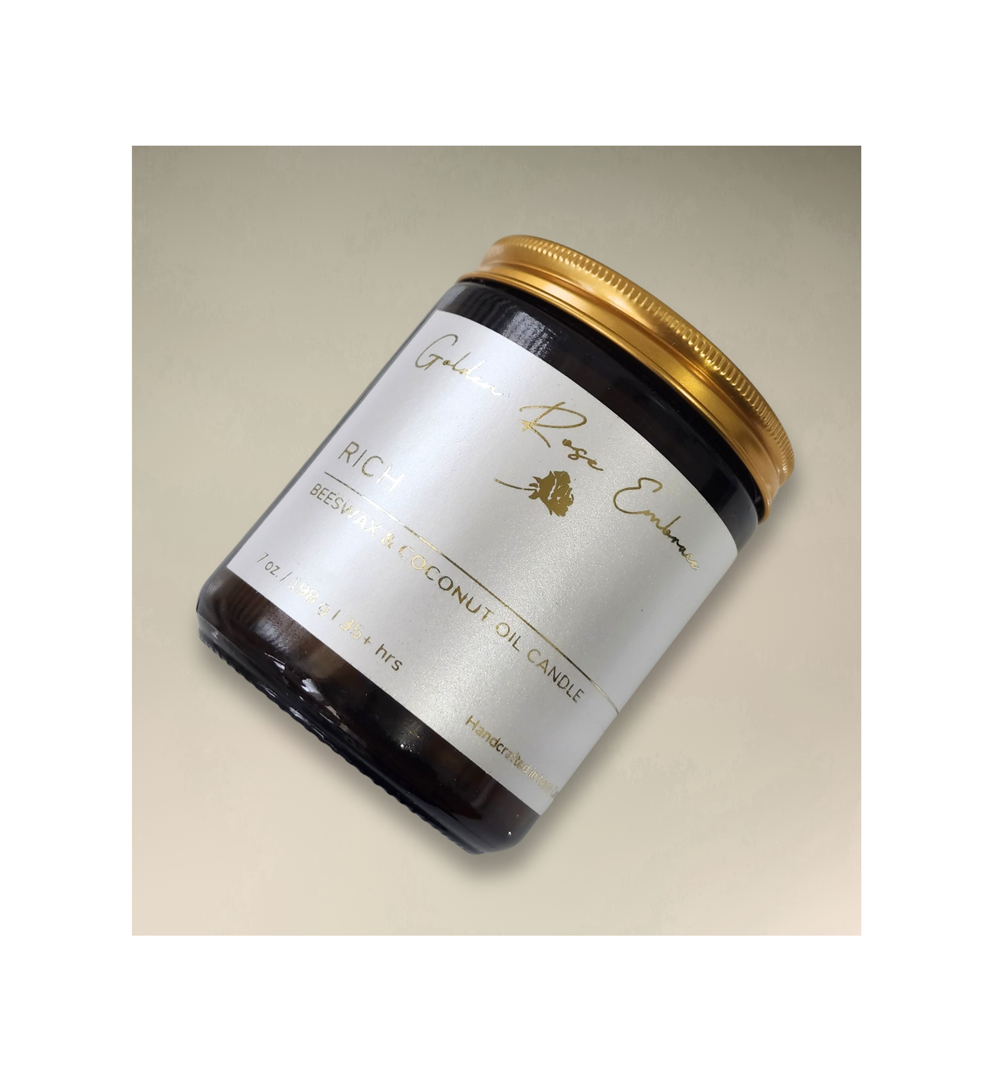 Rich 7oz Beeswax Candle. Amber glass jar. Gold metal lid. Cotton wick. 
A spicy warm woody scent infused with citrus, saffron, amber, violet & sandalwood. A luxurious rich fragrance that creates an inviting and sensual experience. 